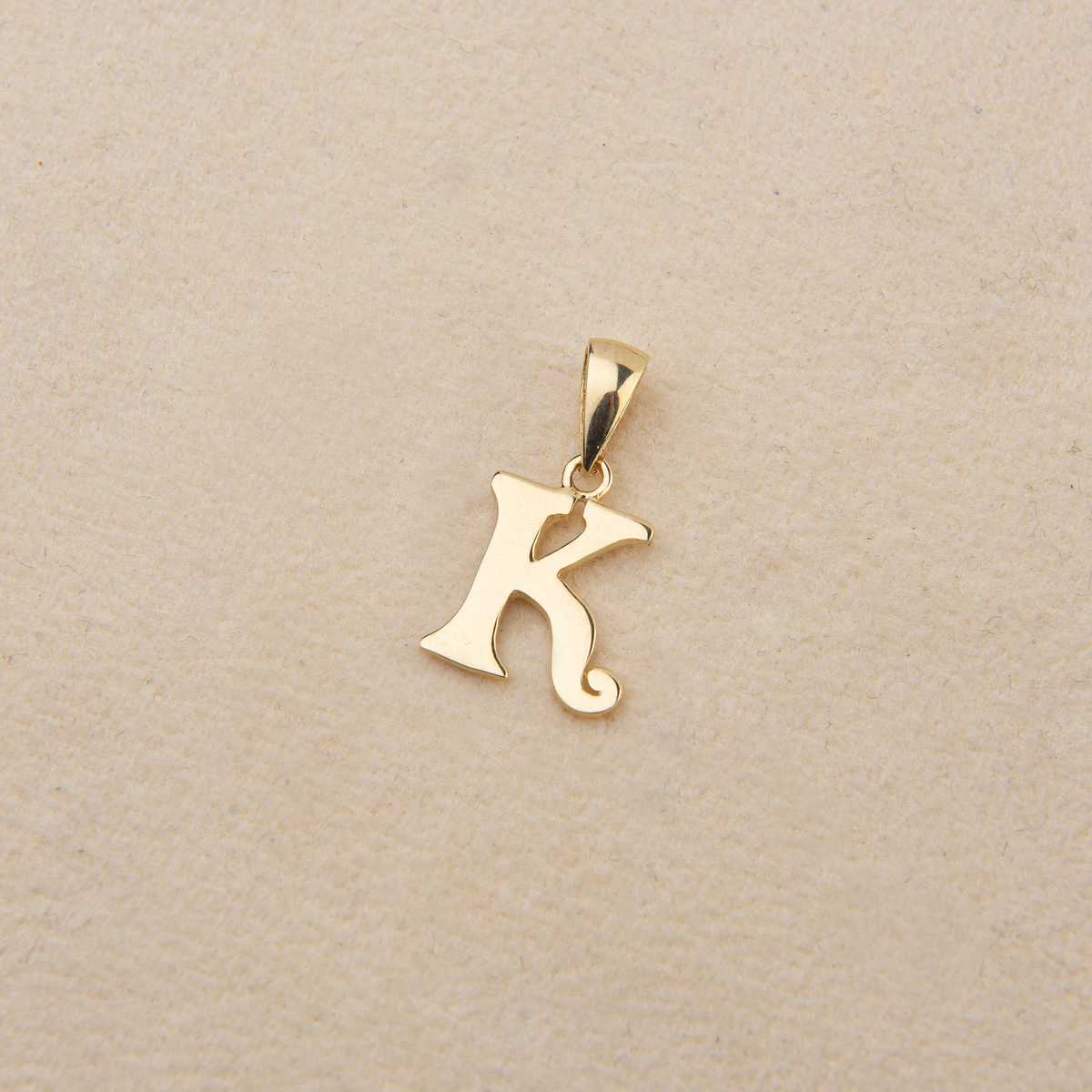 14 Ayar Altın K Harfi Kolye Ucu