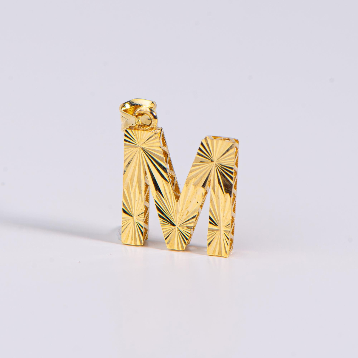 14 Ayar Altın M Harfi Kolye Ucu