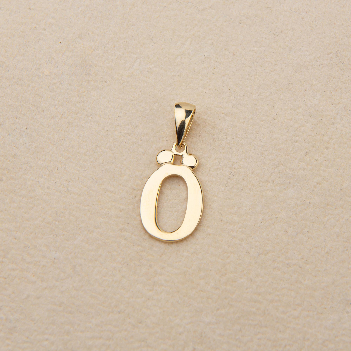 14 Ayar Altın Ö Harfi Kolye Ucu