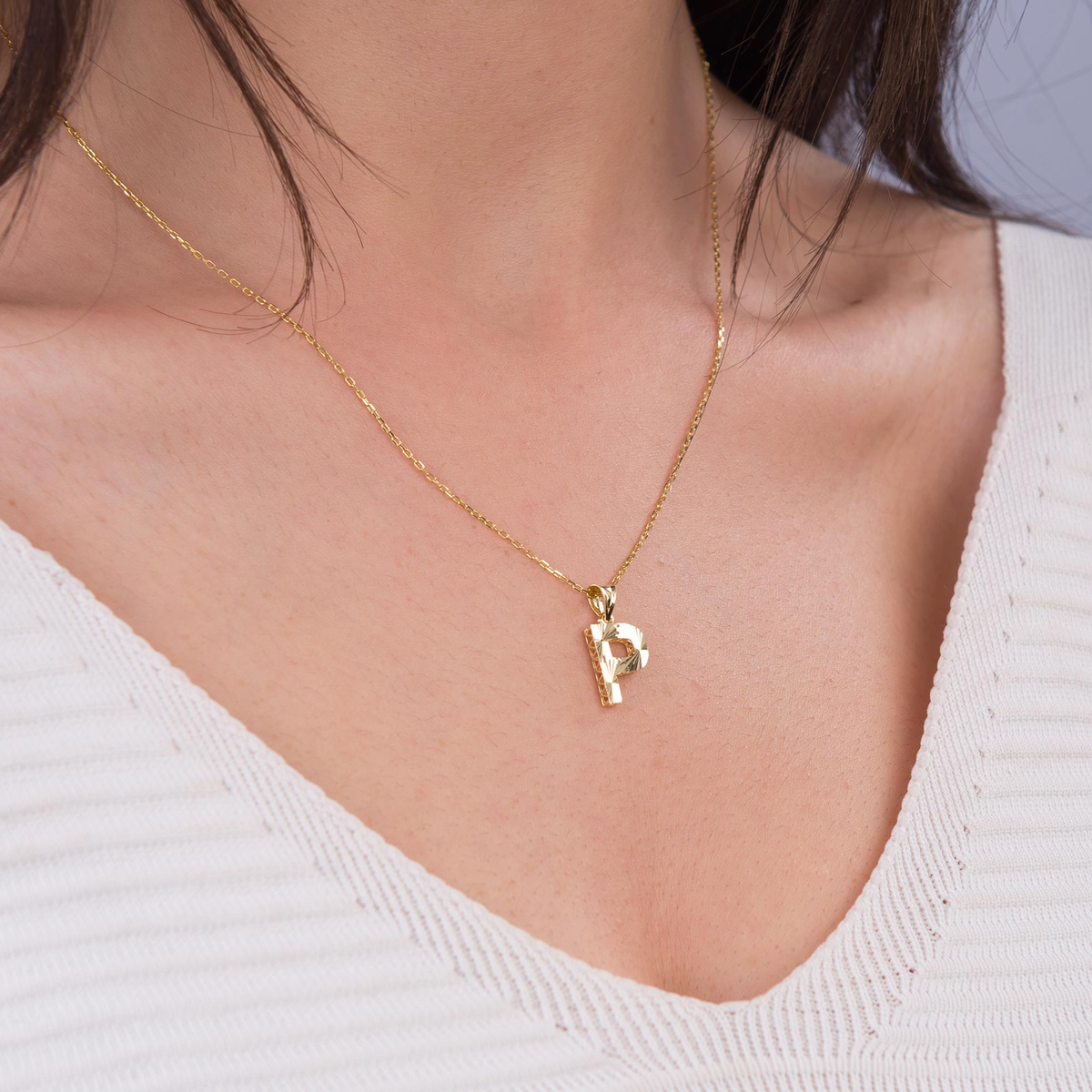 14 Ayar Altın P Harfi Kolye Ucu