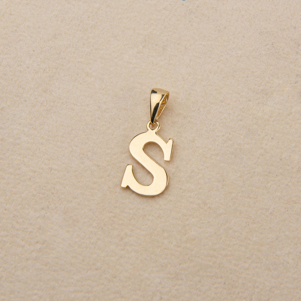 14 Ayar Altın S Harfi Kolye Ucu