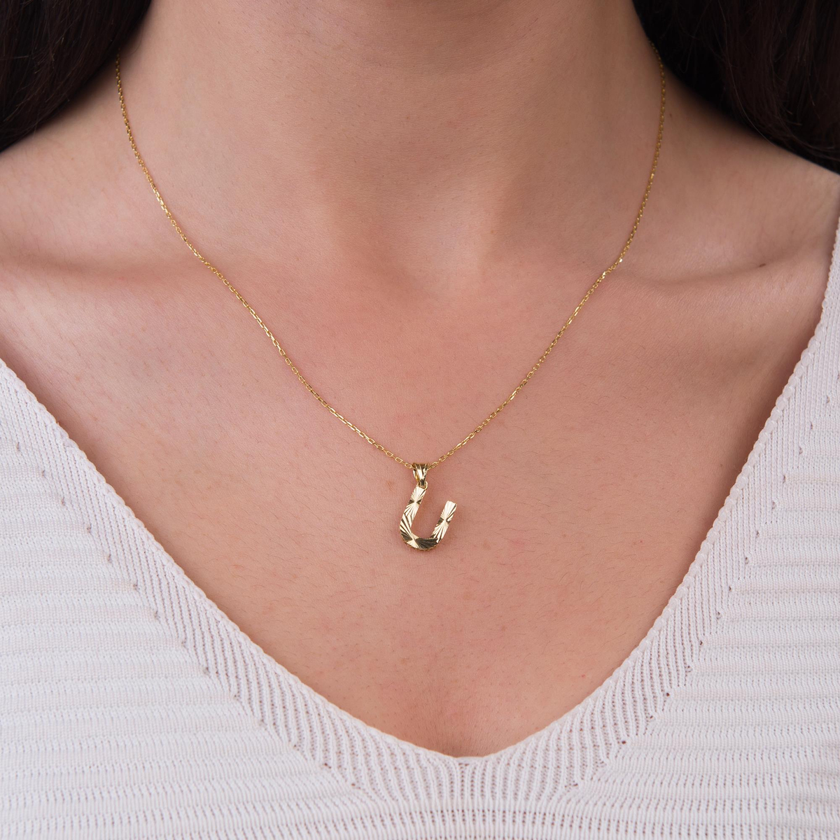 14 Ayar Altın U Harfi Kolye Ucu