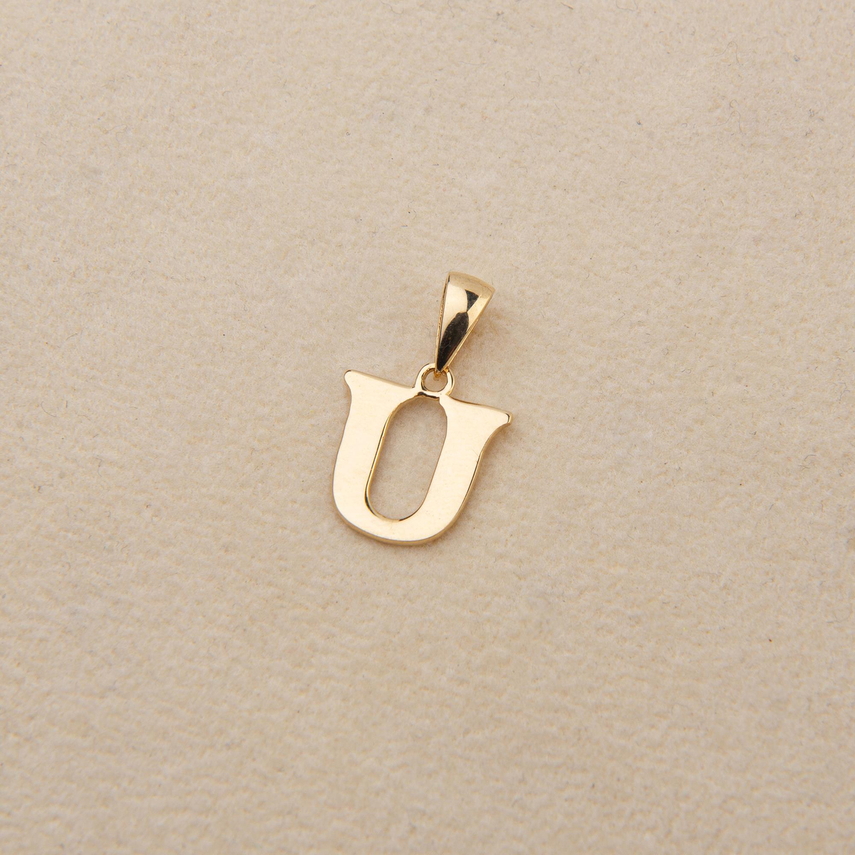 14 Ayar Altın U Harfi Kolye Ucu