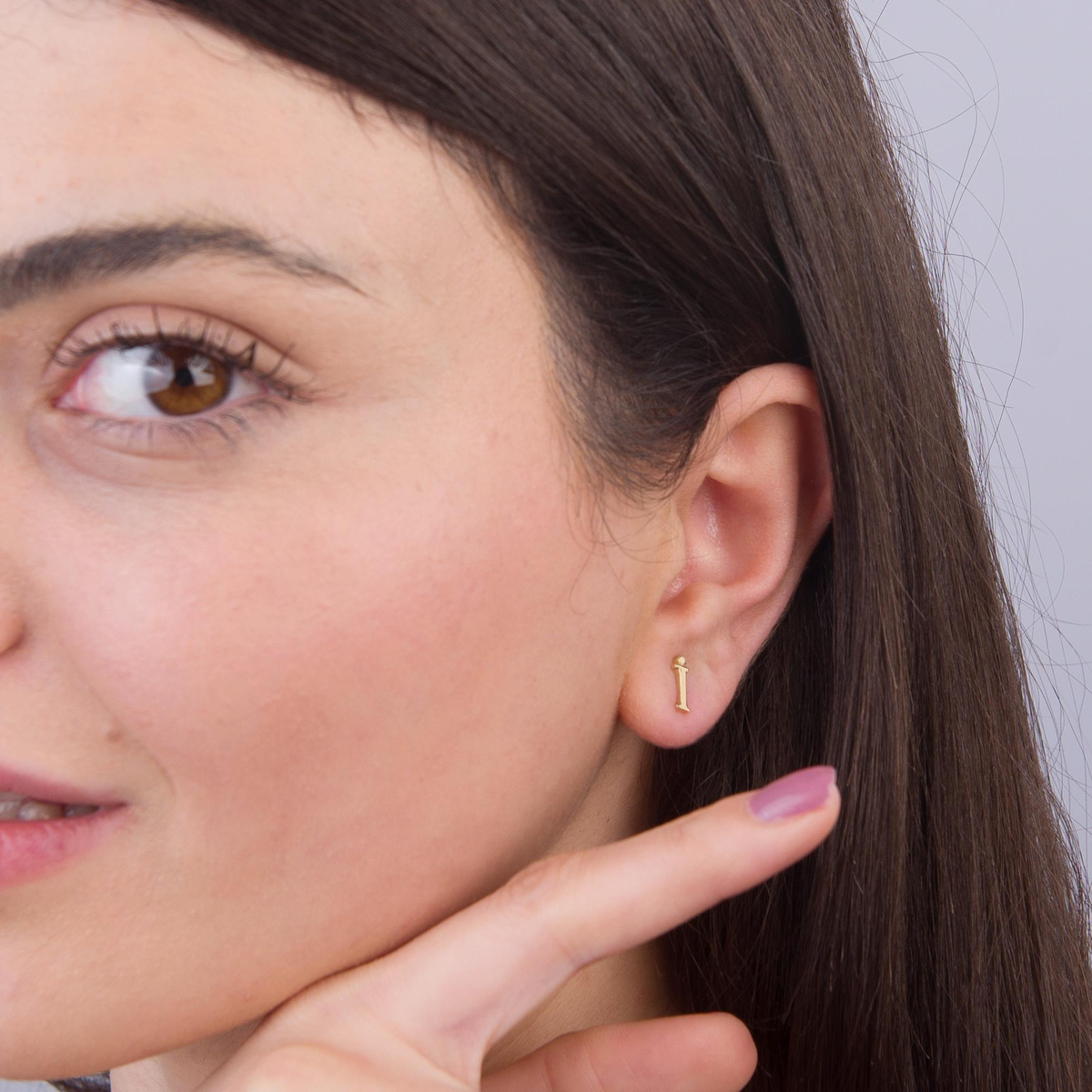 14 Ayar Altın İ Harf Küpe