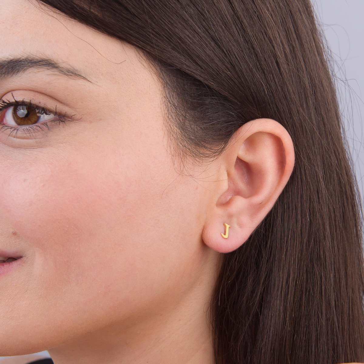 14 Ayar Altın J Harf Küpe