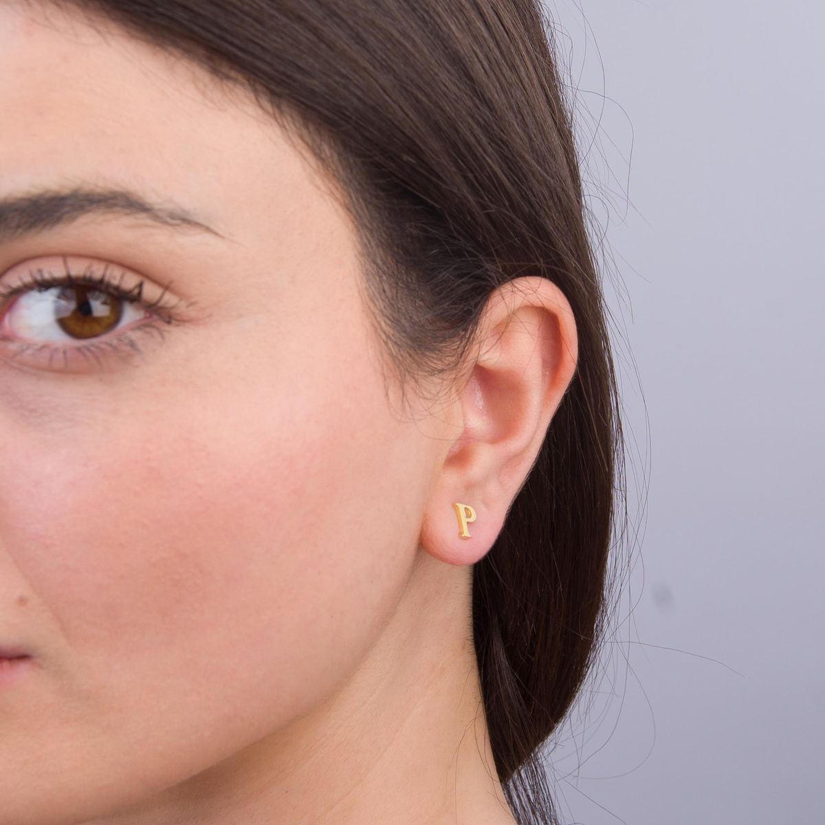 14 Ayar Altın P Harf Küpe