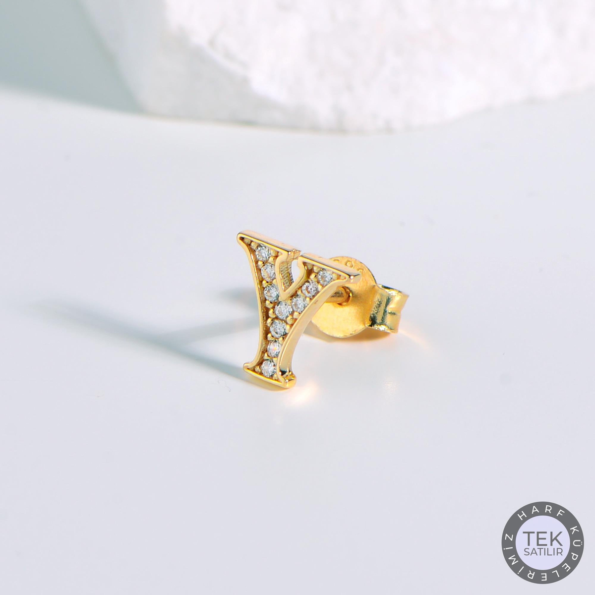 14 Ayar Altın Taşlı Y Harf Küpe