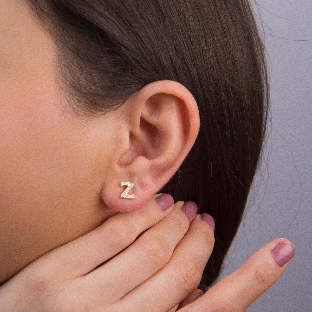 14 Ayar Altın Taşlı Z Harf Küpe