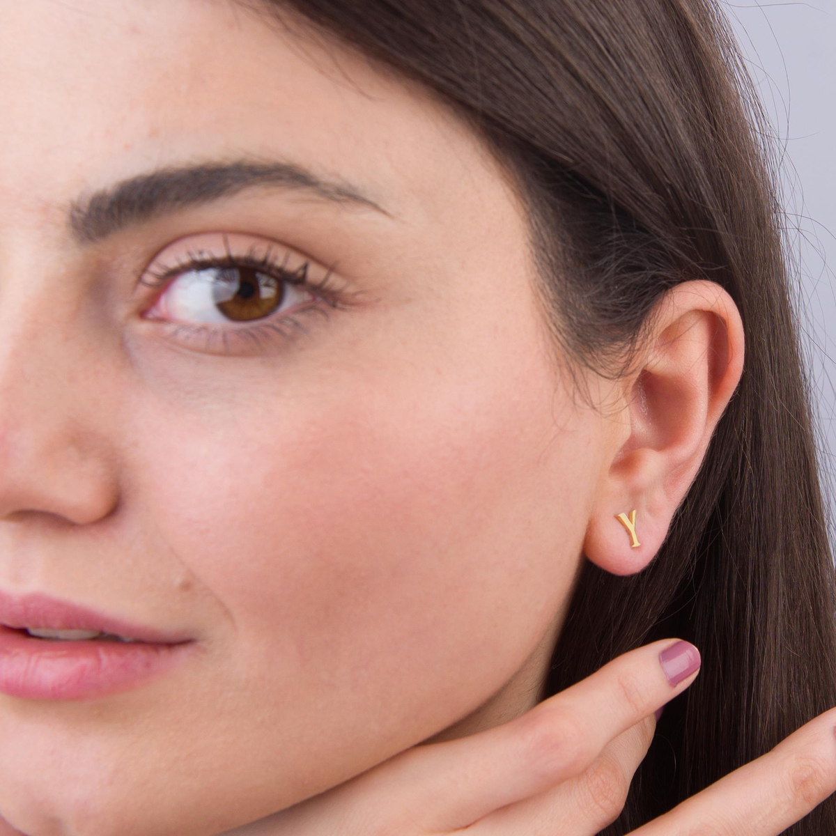 14 Ayar Altın Y Harf Küpe