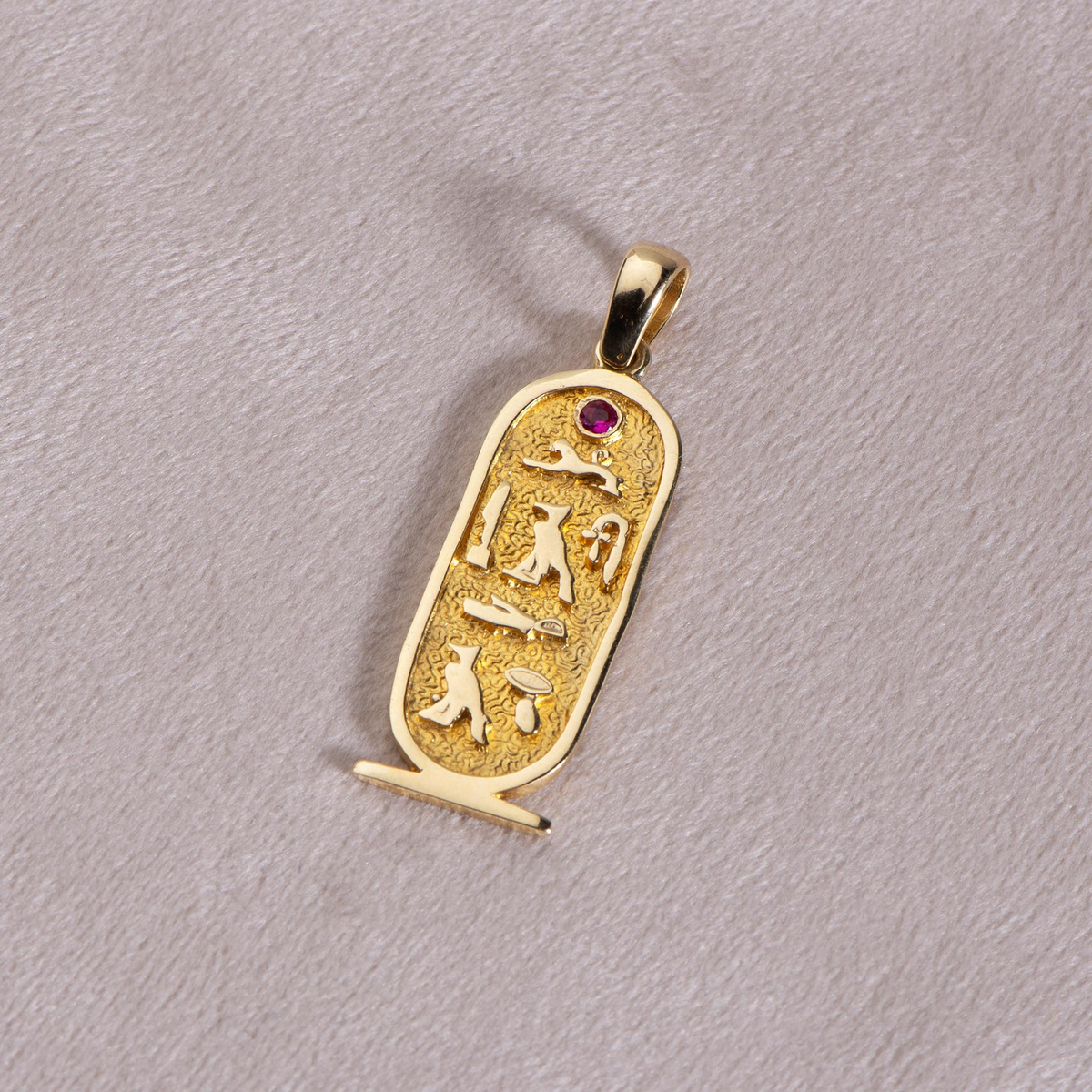 14 Ayar Altın Madalyon Kolye Ucu