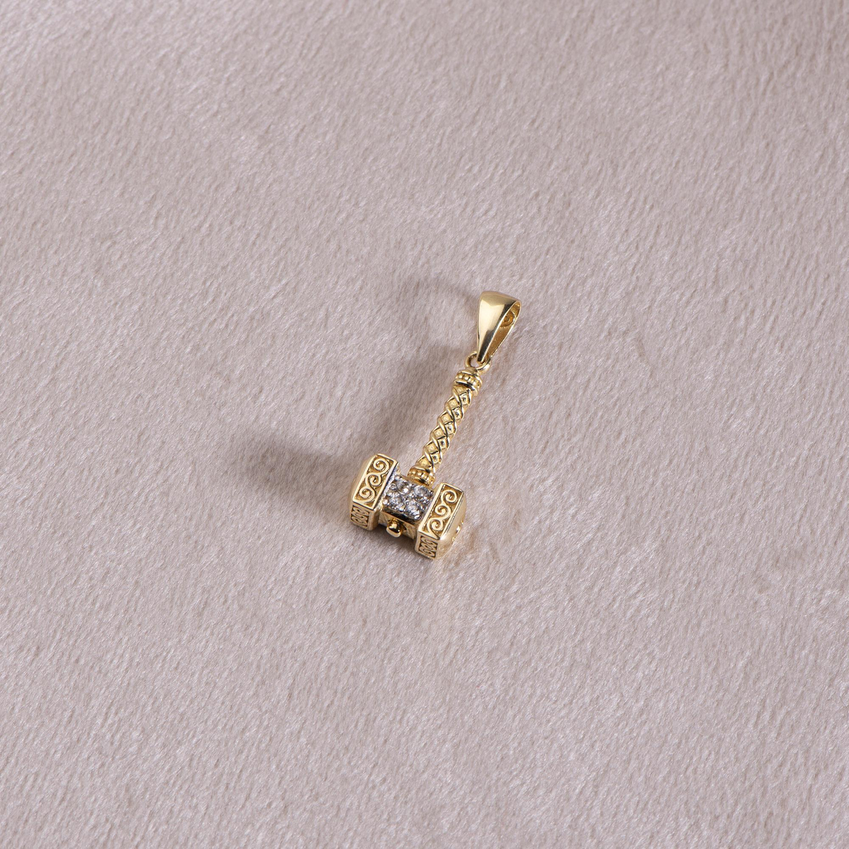 14 Ayar Altın Madalyon Kolye Ucu