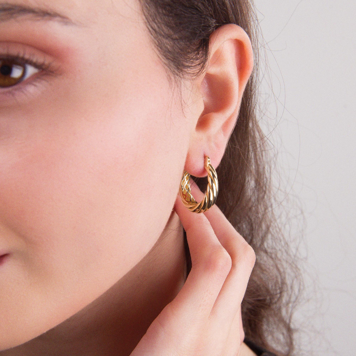 14 AYAR FİZYON ALTIN KÜPE