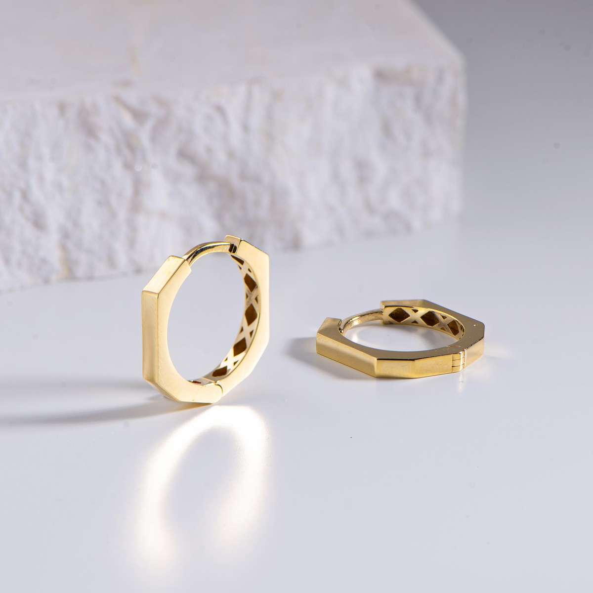 14 AYAR FİZYON ALTIN KÜPE