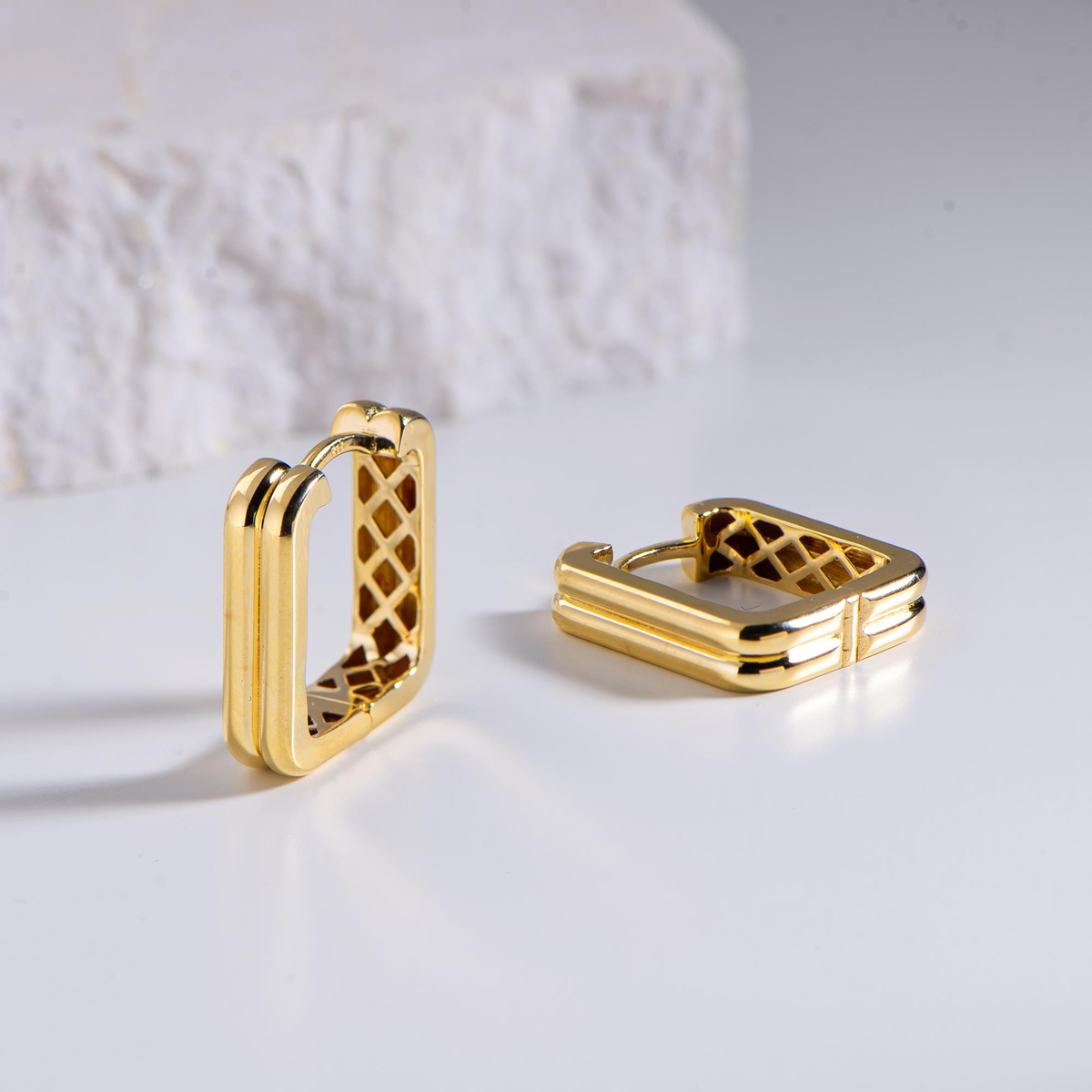 14 AYAR FİZYON ALTIN KÜPE