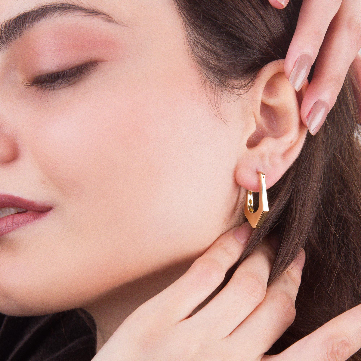 14 AYAR FİZYON ALTIN KÜPE