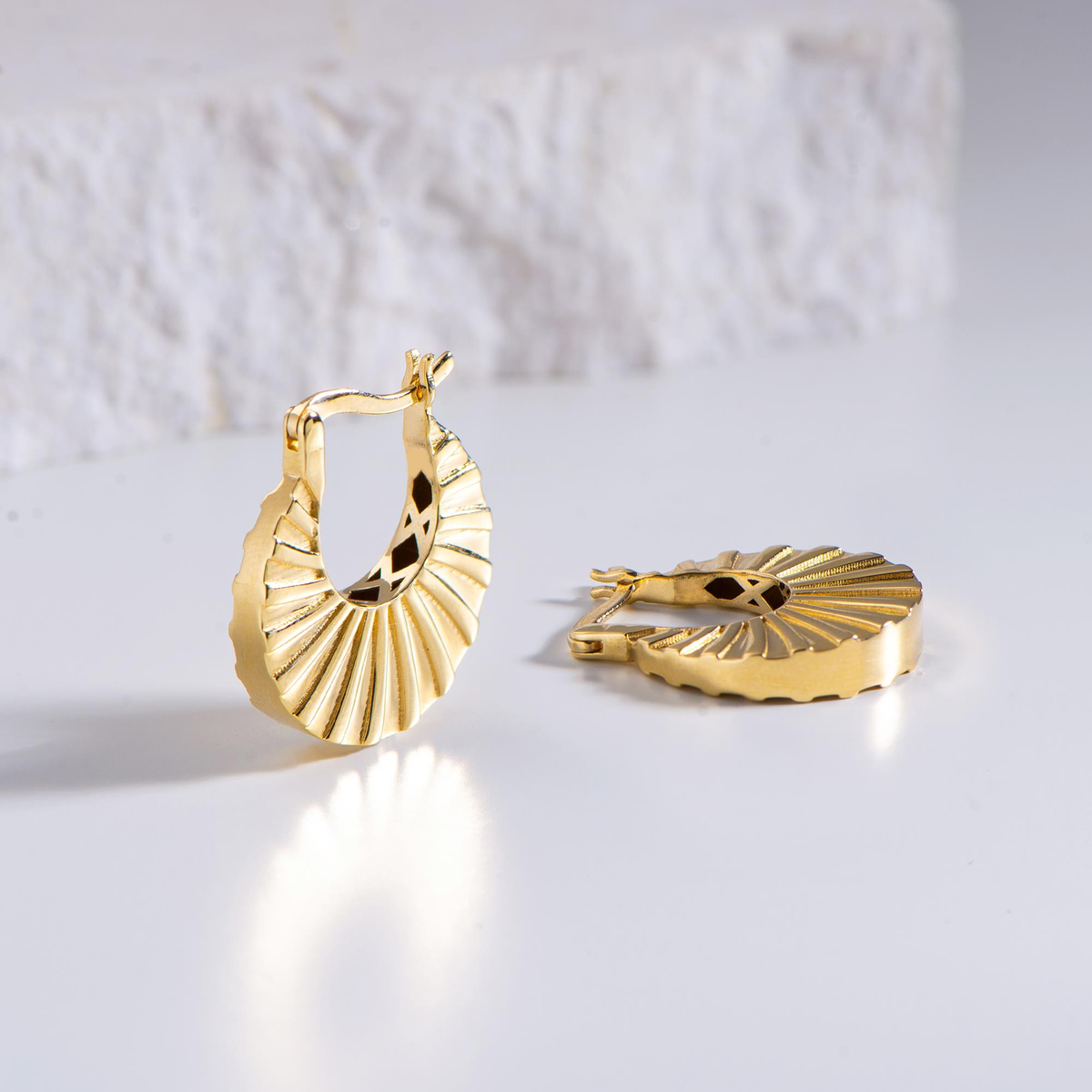 14 AYAR FİZYON ALTIN KÜPE