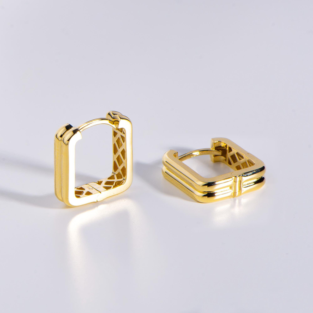 14 Ayar İtalyan Altın Küpe