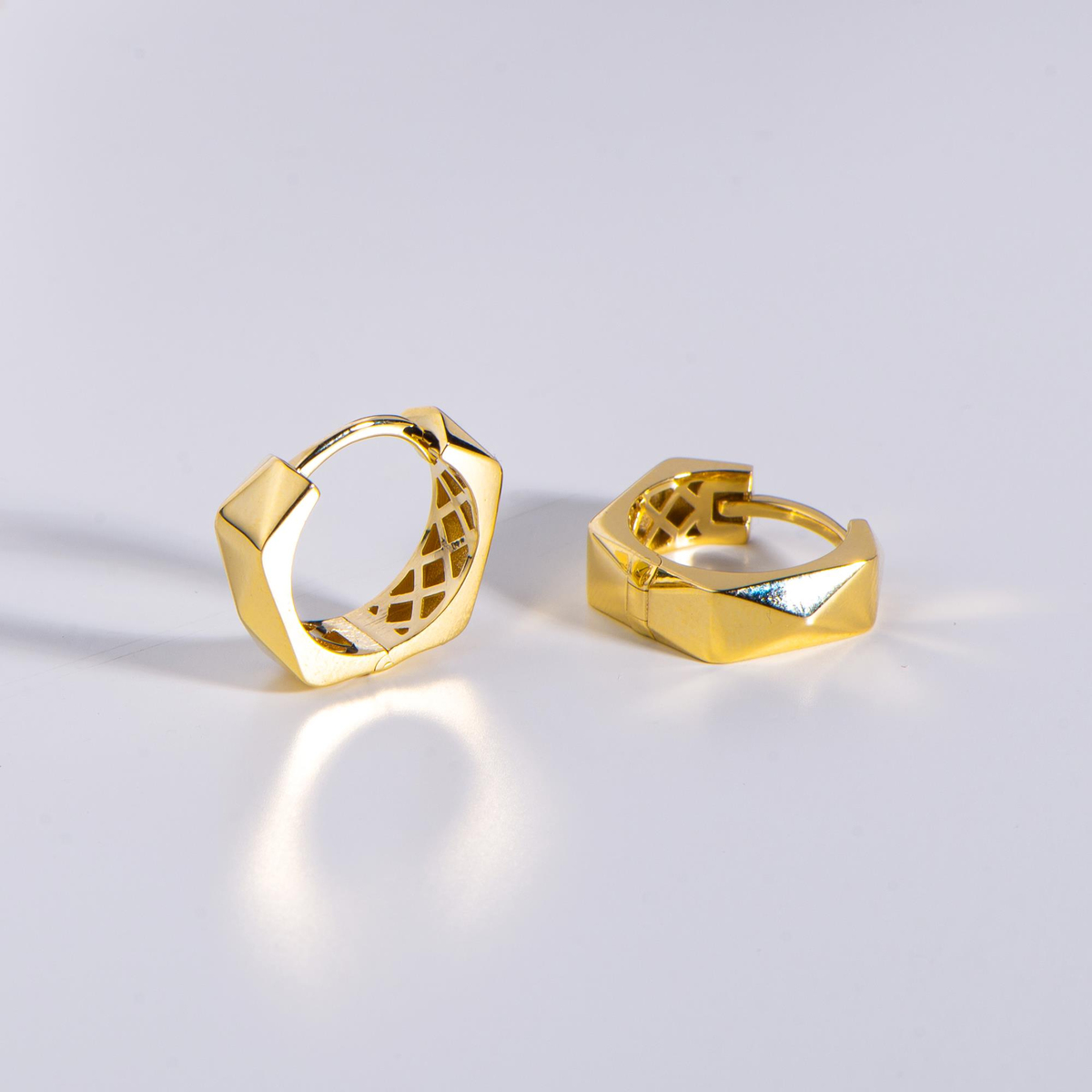 14 Ayar İtalyan Altın Küpe