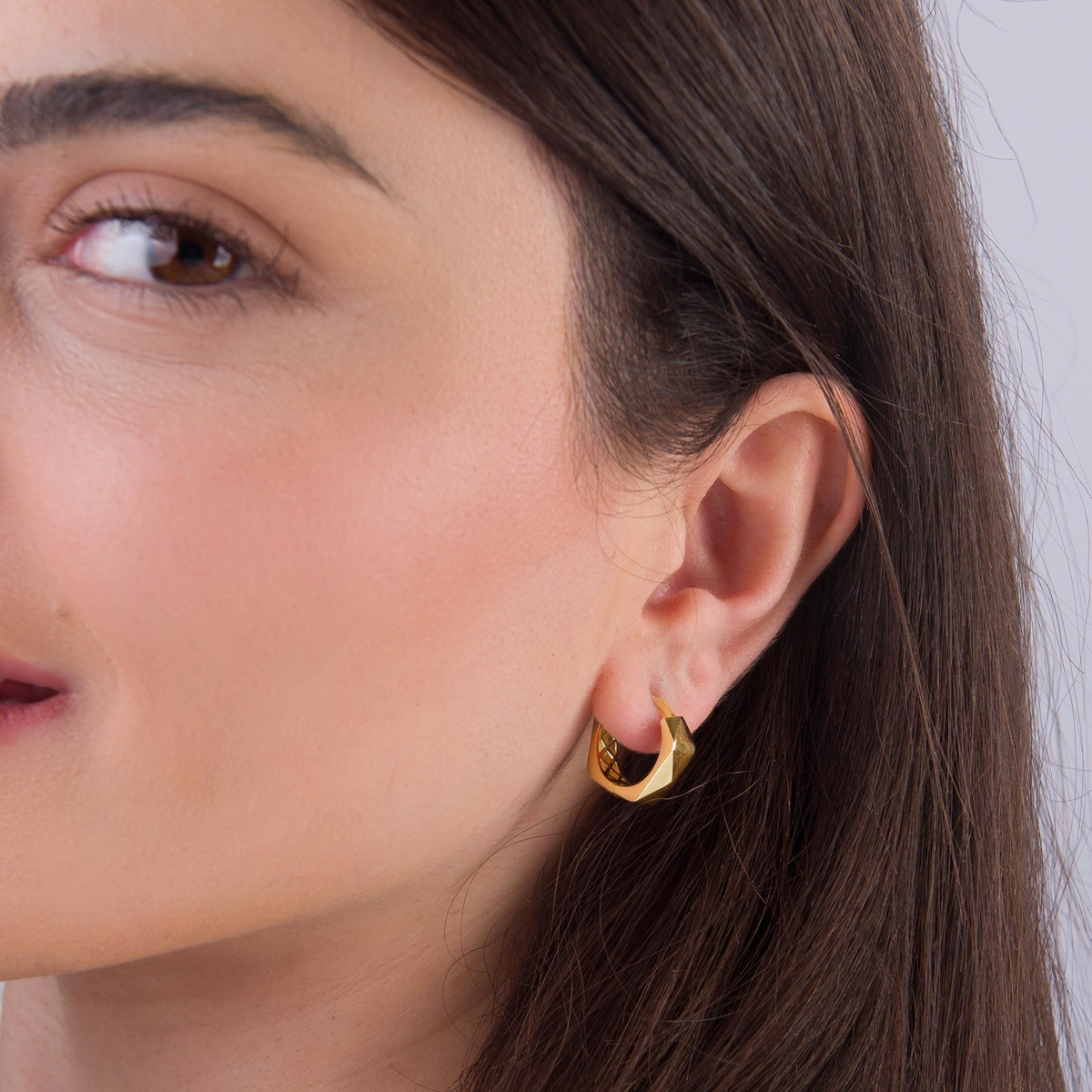 14 Ayar İtalyan Tasarım Altın Küpe