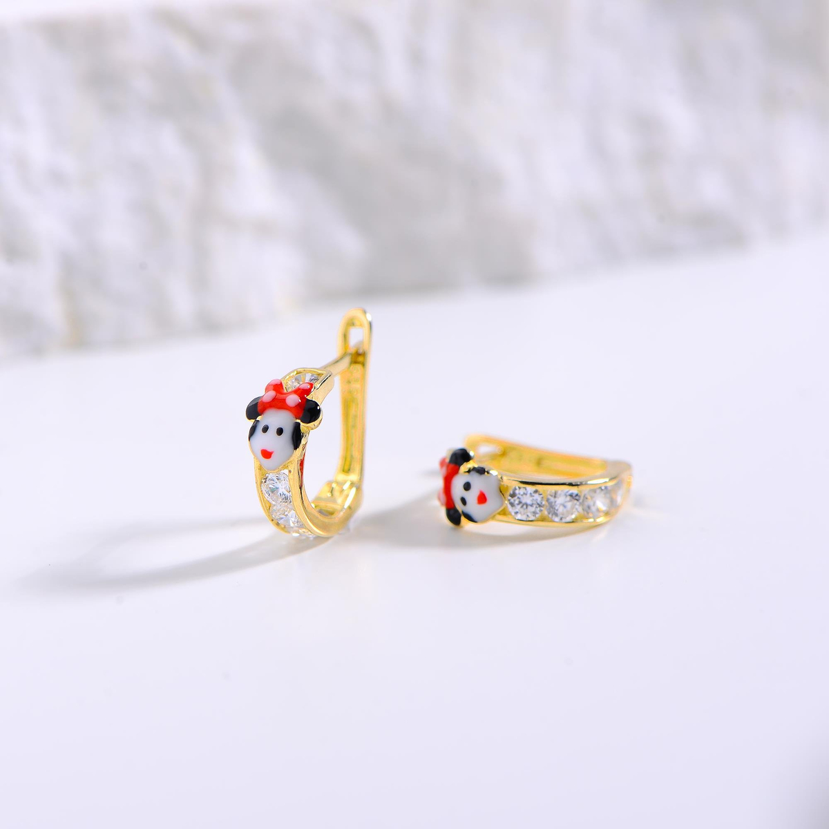 14 Ayar Kanallı Mineli Taşlı Altın Küpe