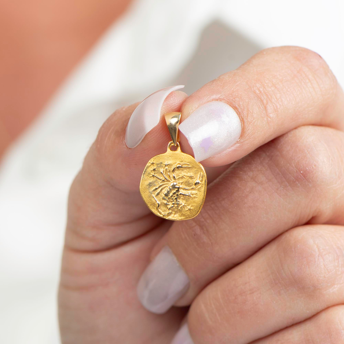 14 Ayar Altın Akrep Burç Kolye Ucu