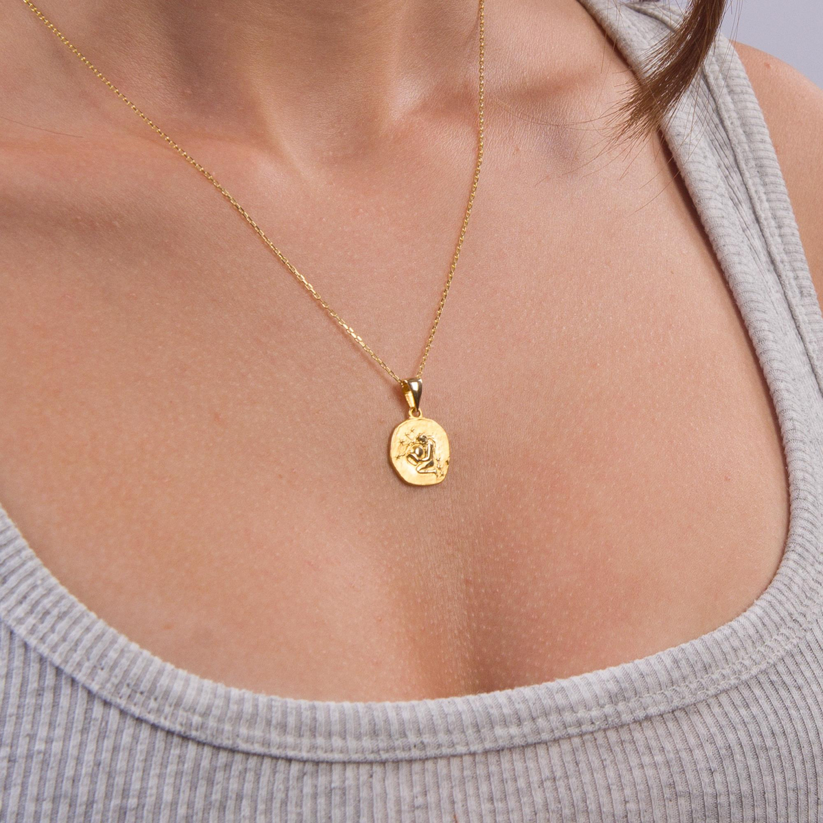 14 Ayar Altın Kova Burç Kolye Ucu