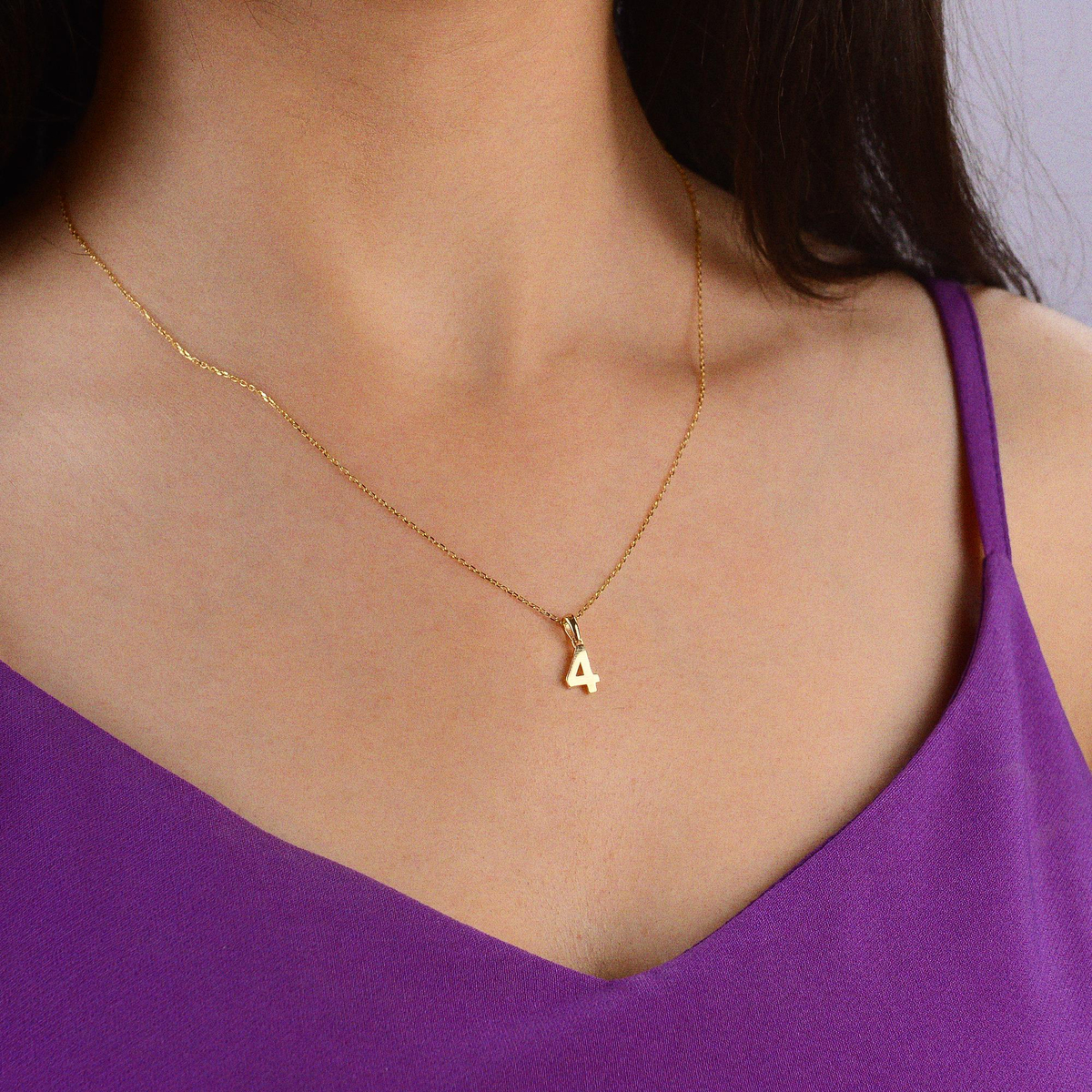 14 Ayar Dört Rakamı Altın Kolye Ucu