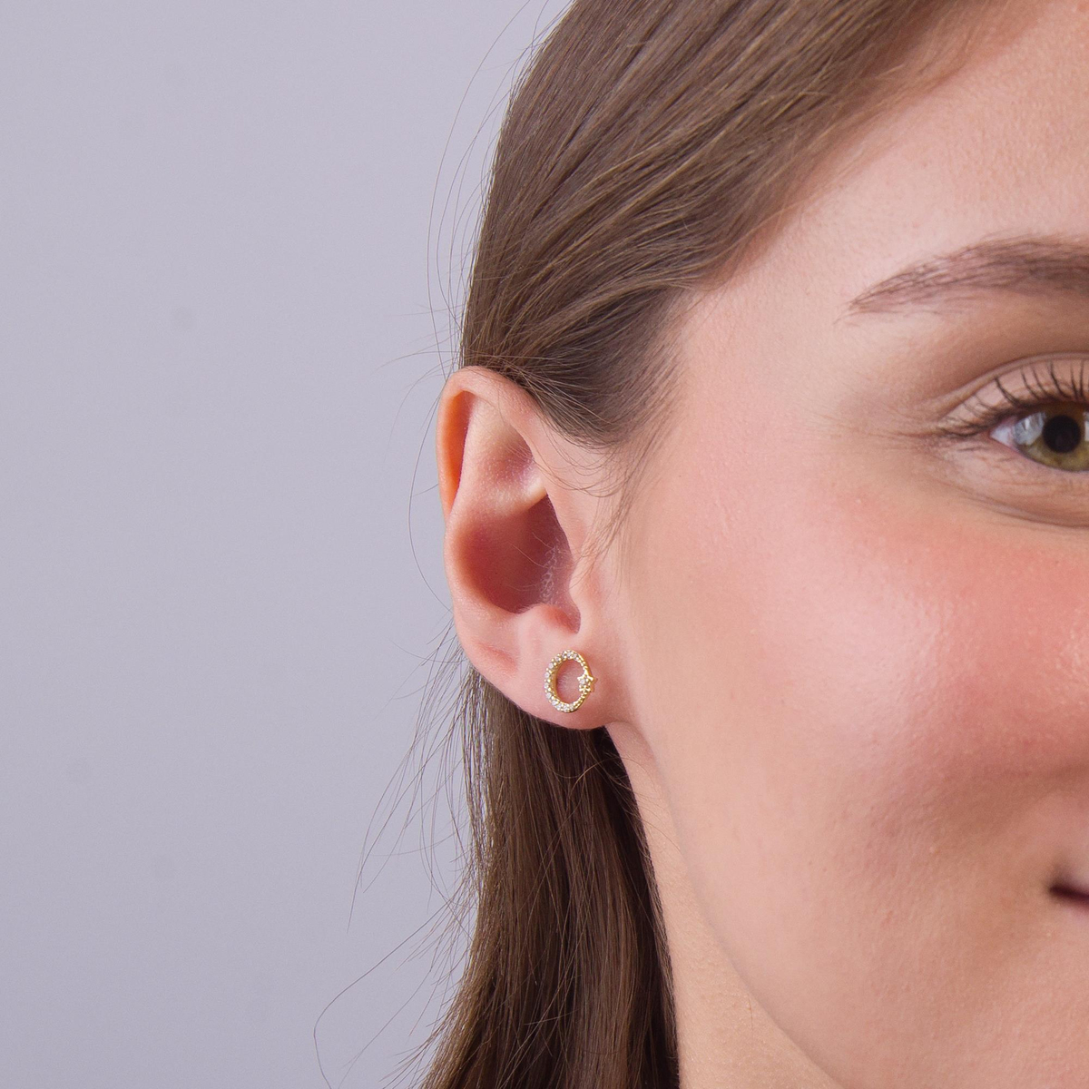 14 Ayar Taşlı Altın Küpe