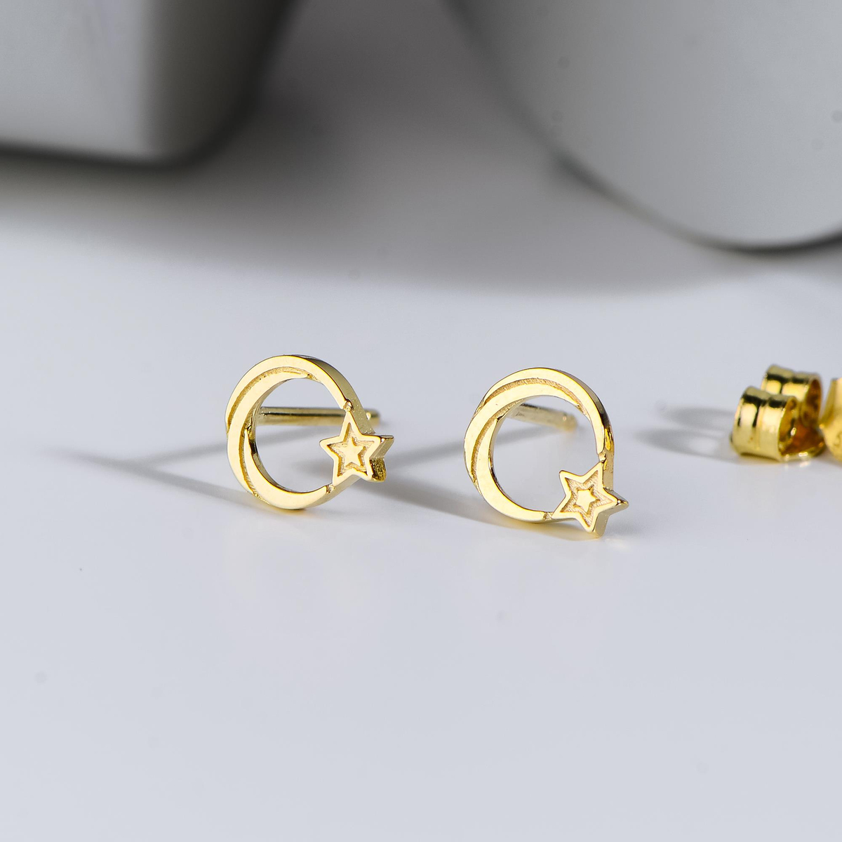 14 Ayar Altın Küpe