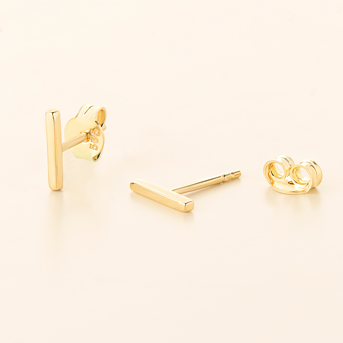 14 Ayar Çubuk Altın Küpe