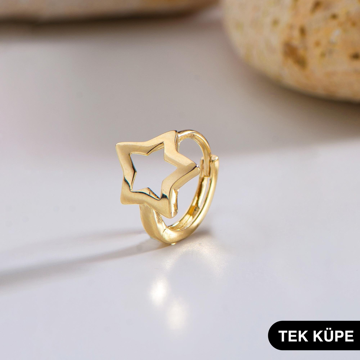 14 Ayar Tek Yıldız Halka Altın Küpe