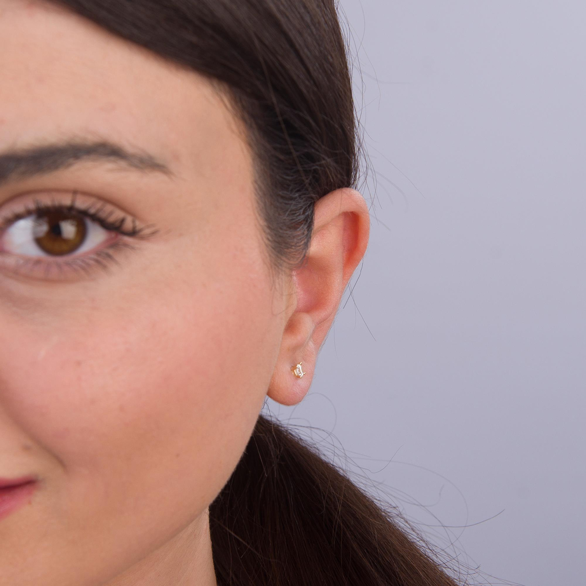 14 Ayar Tektaş Altın Küpe