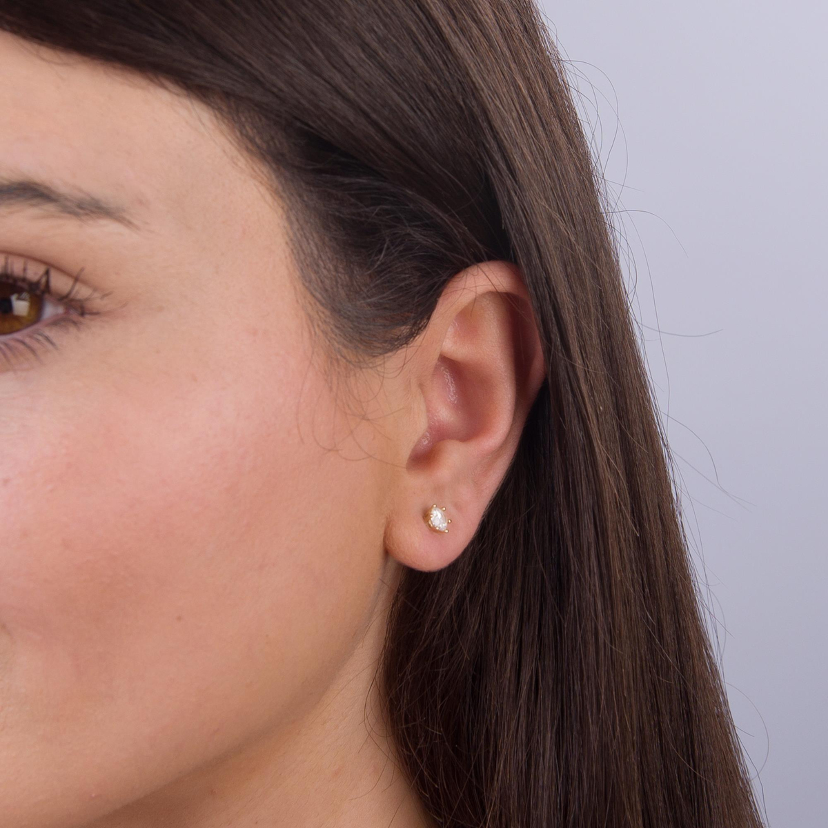 14 Ayar Tektaş Altın Küpe