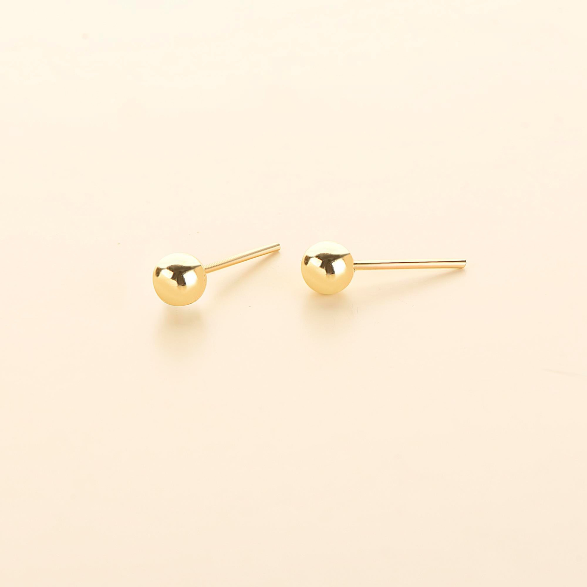 14 Ayar 4 mm Altın Top Küpe