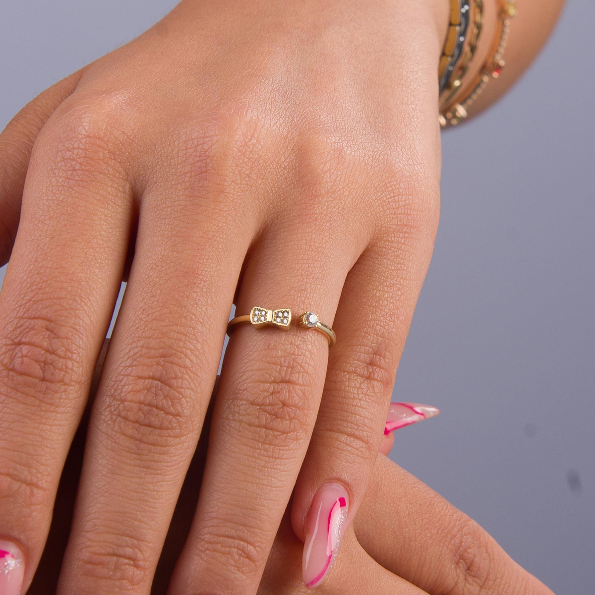 14 Ayar Altın Fiyonk Formlu Ayarlanabilir Yüzük