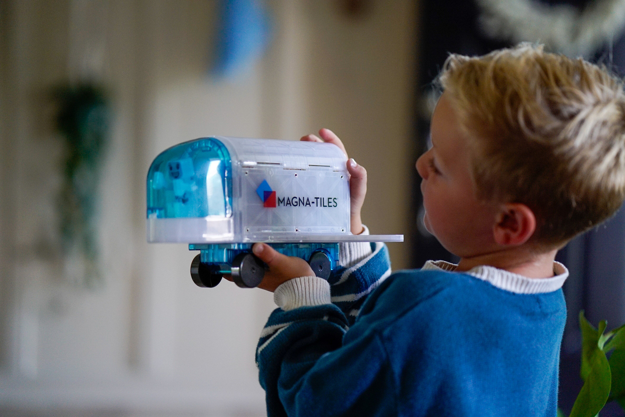 magna tiles uzay teması