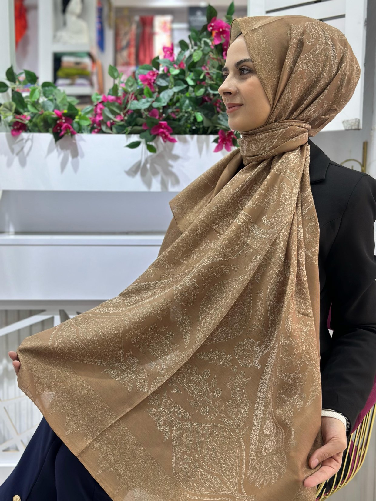 Siyane Desenli Pamuklu Şal Bal Köpüğü Rengi
