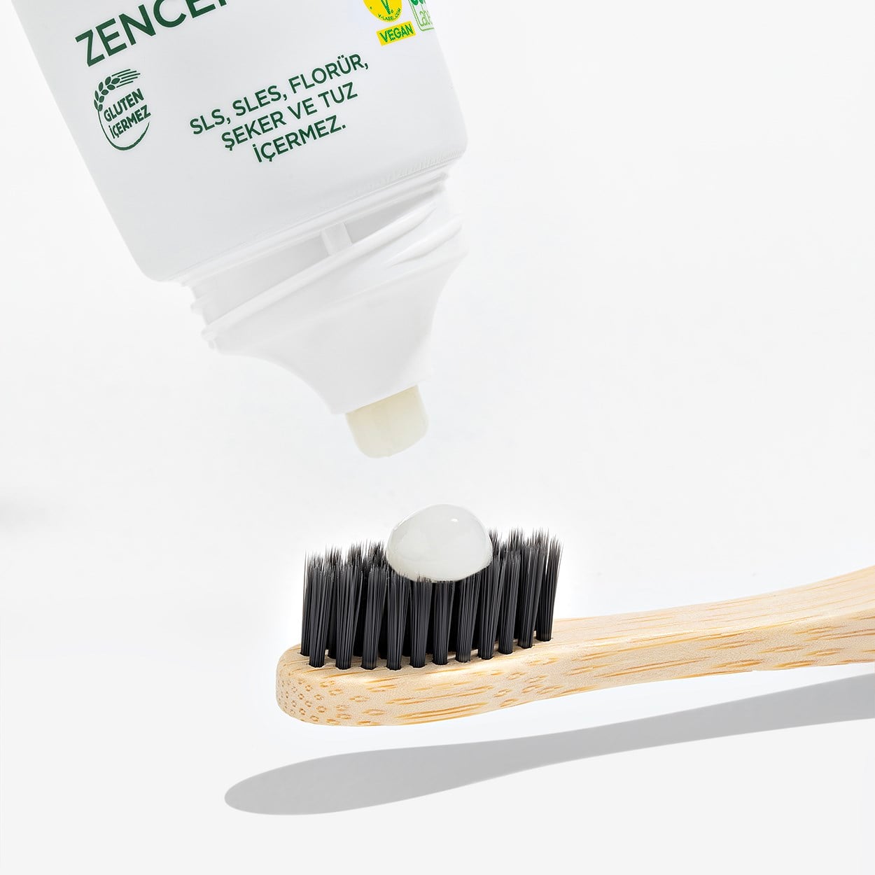 DOĞAL ZENCEFİL ÖZLÜ DİŞ MACUNU 90 ML - YENİ