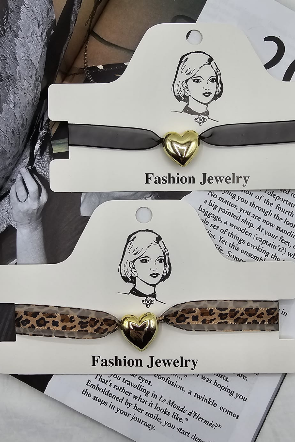 6053C0FB - LEOPAR DETAYLI KALP CHOKER KOLYE