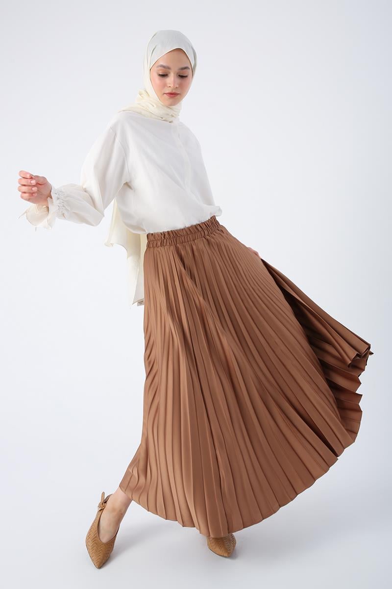 Beige-Elastic Waist Pleated Comfortable Fit Satin Skirt