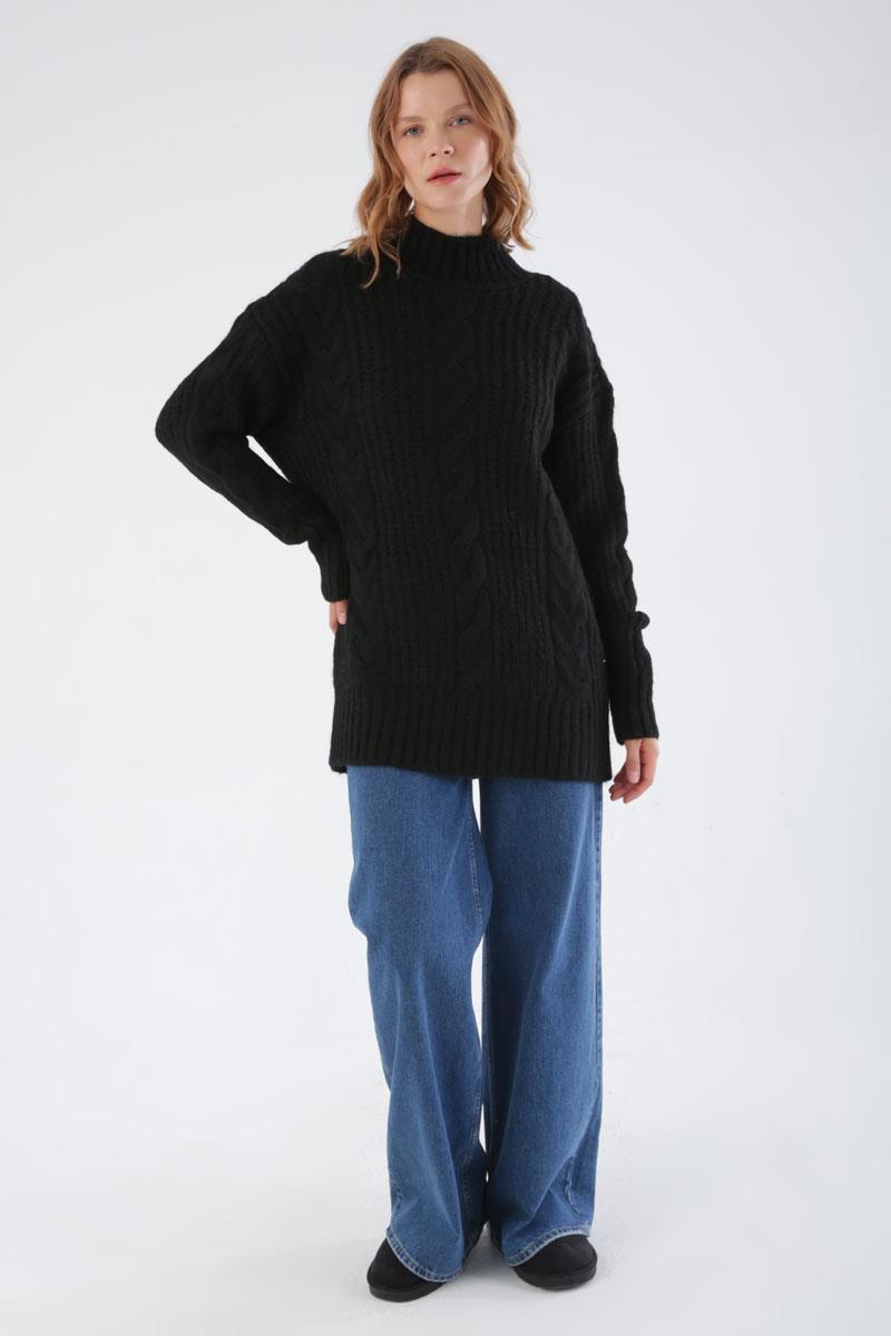 Black-Braided Knitwear Sweater