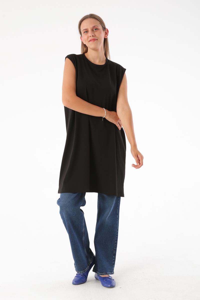 Black-Collared Sleeveless T-Shirt Tunic