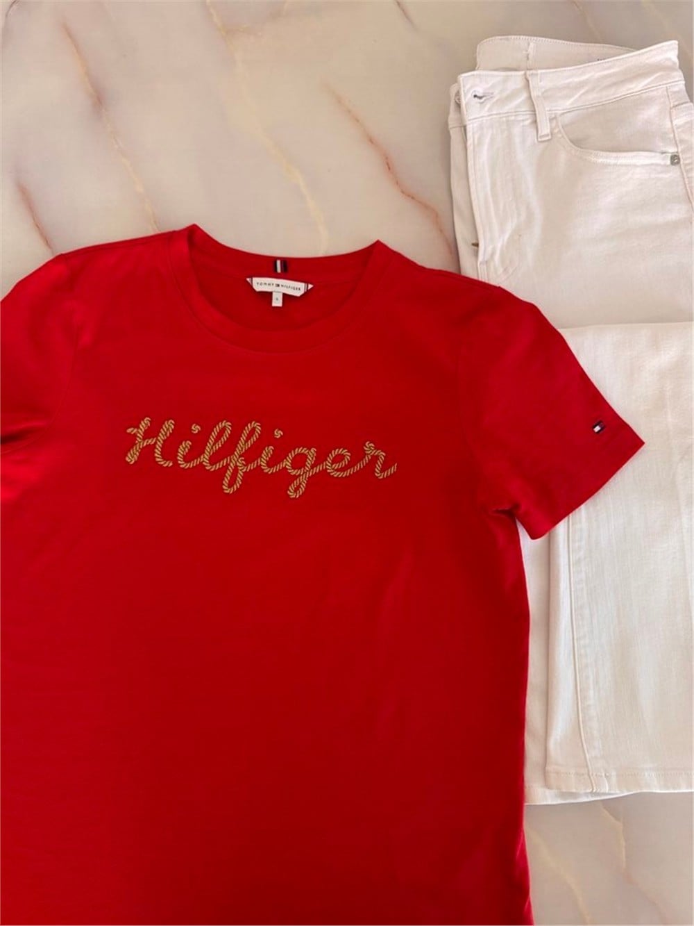 T.H kırmızı t-shirt