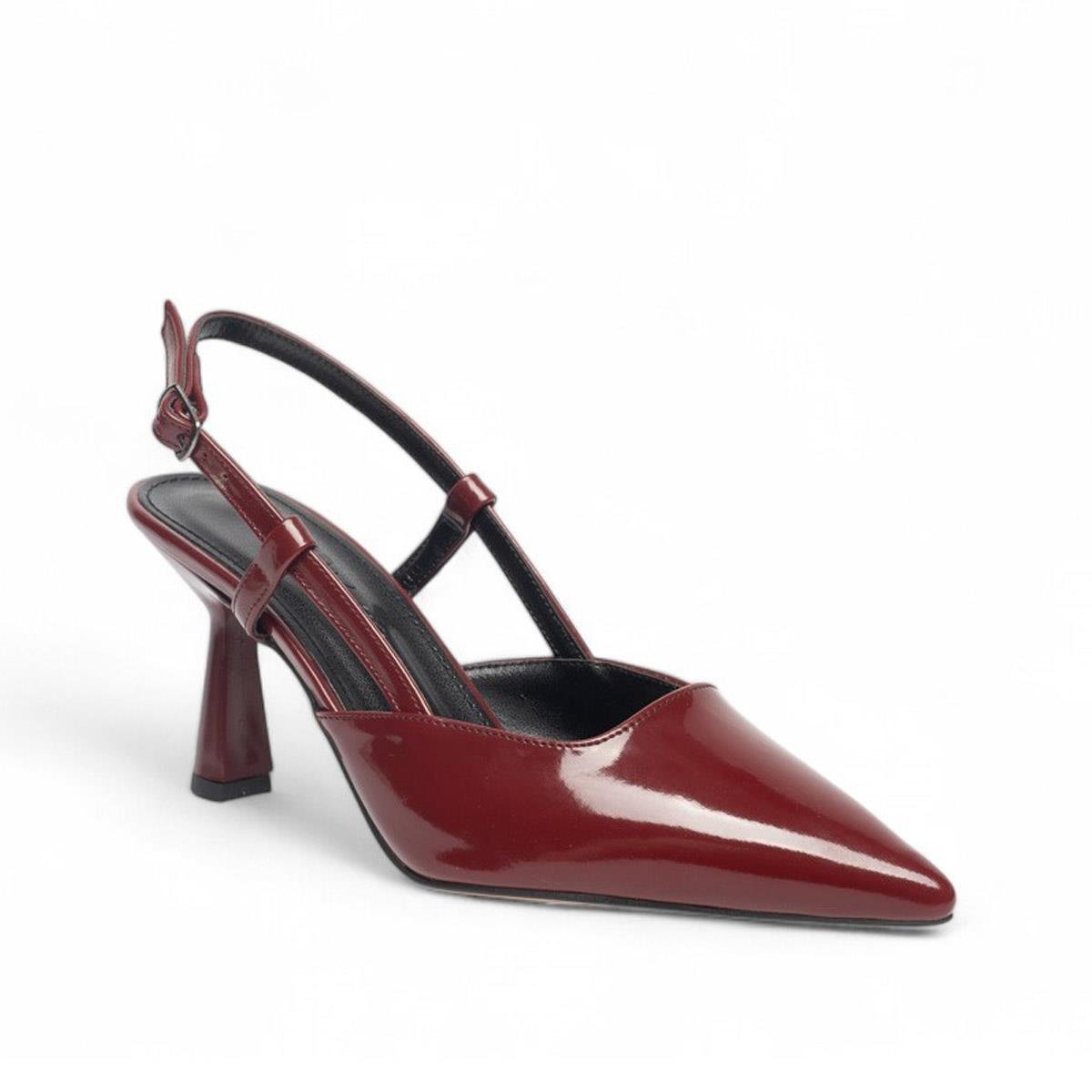 Genel MarkalarGenel Zenne Stiletto 402 Rugan Bordo