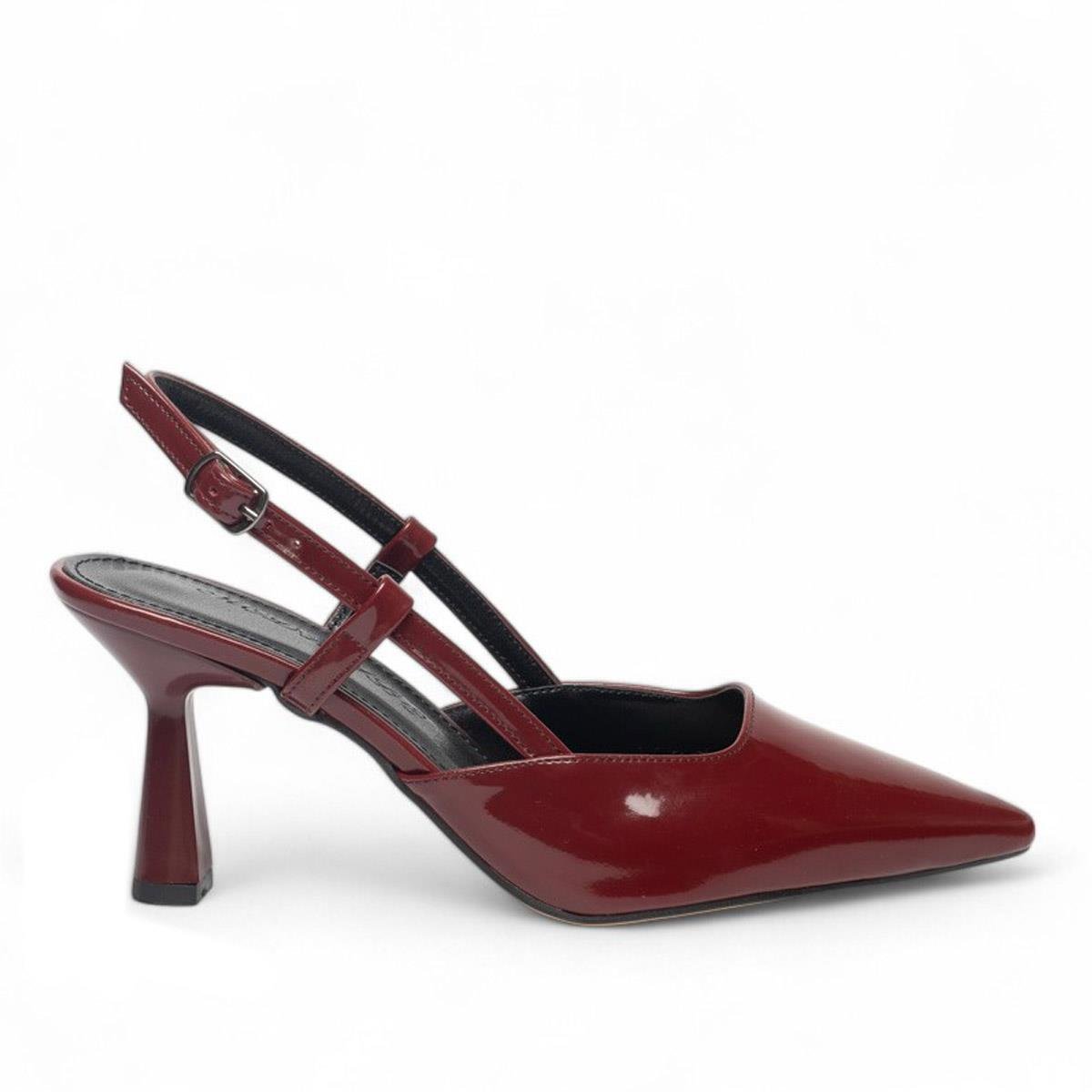 Genel MarkalarGenel Zenne Stiletto 402 Rugan Bordo