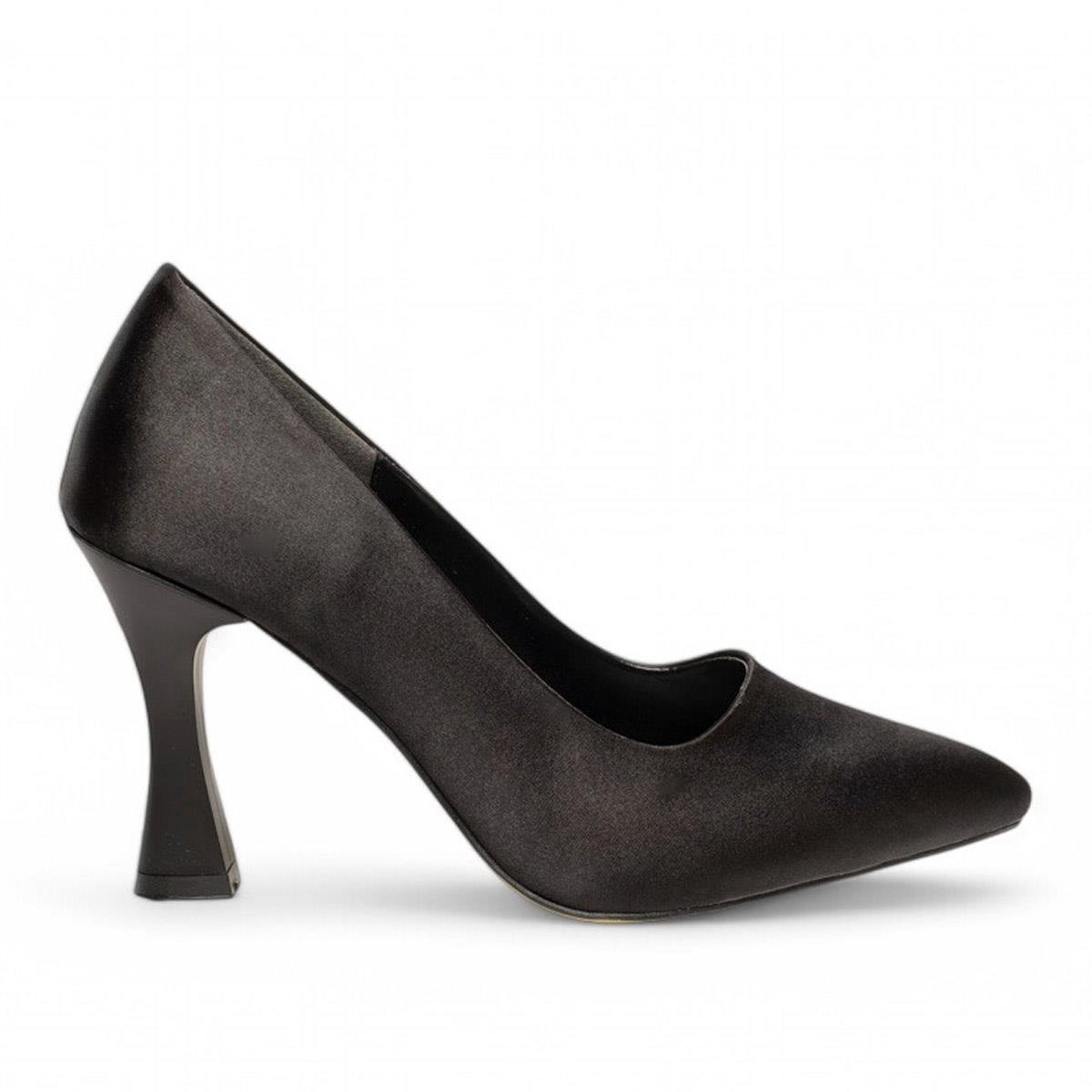 Genel MarkalarGenel Zenne Stiletto 72 Saten Siyah