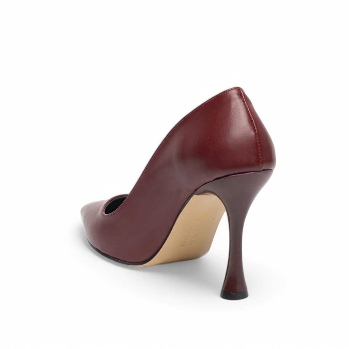 Genel MarkalarGenel Zenne Stiletto 900 Bordo