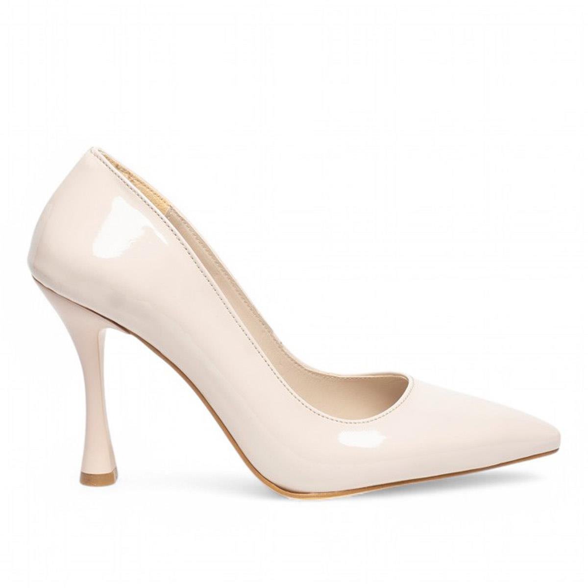 Genel MarkalarGenel Zenne Stiletto 900 Rugan Bej