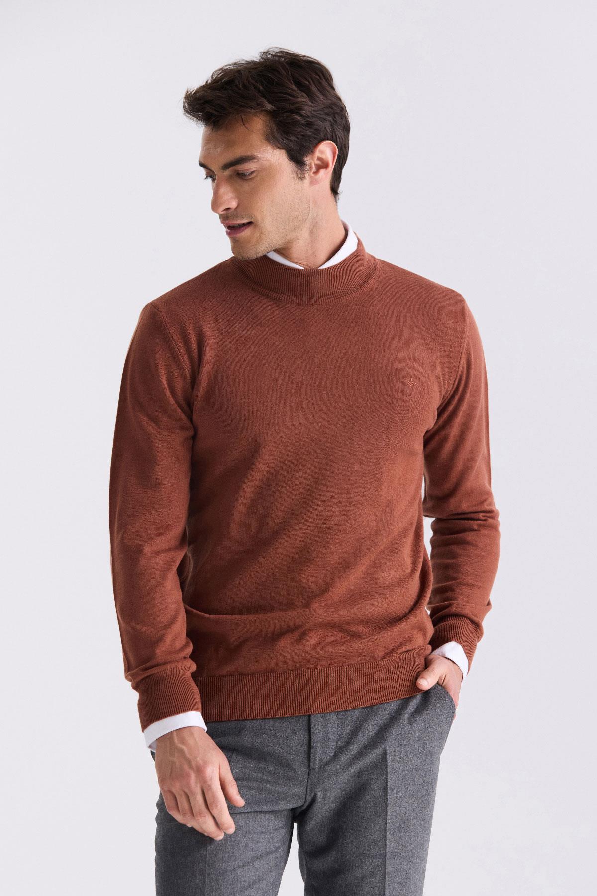 Tarçın Slim Fit Yarım Balıkçı Triko Kazak