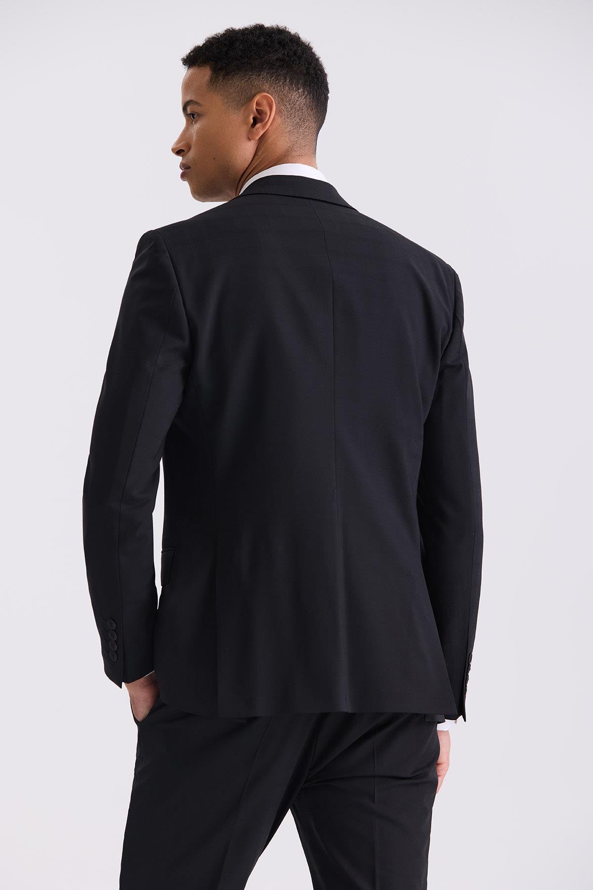 Dar Kalıp - Slim Fit Serili Takım Elbise-Jakamen  Sivri Yaka  Serili• Takım ElbiseJakamen